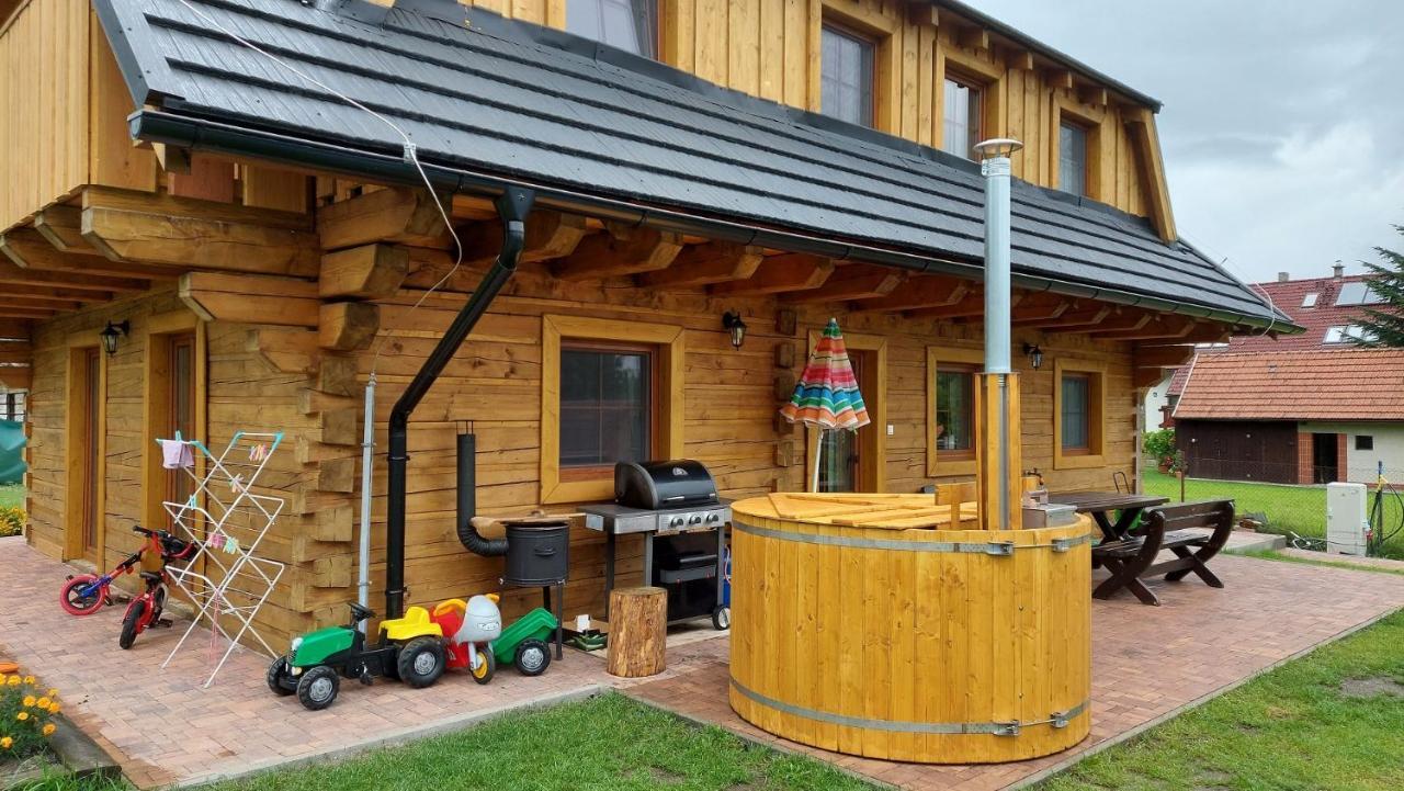 Drevenice Liptov - Ski & Hiking Apartments Lazisko Eksteriør billede