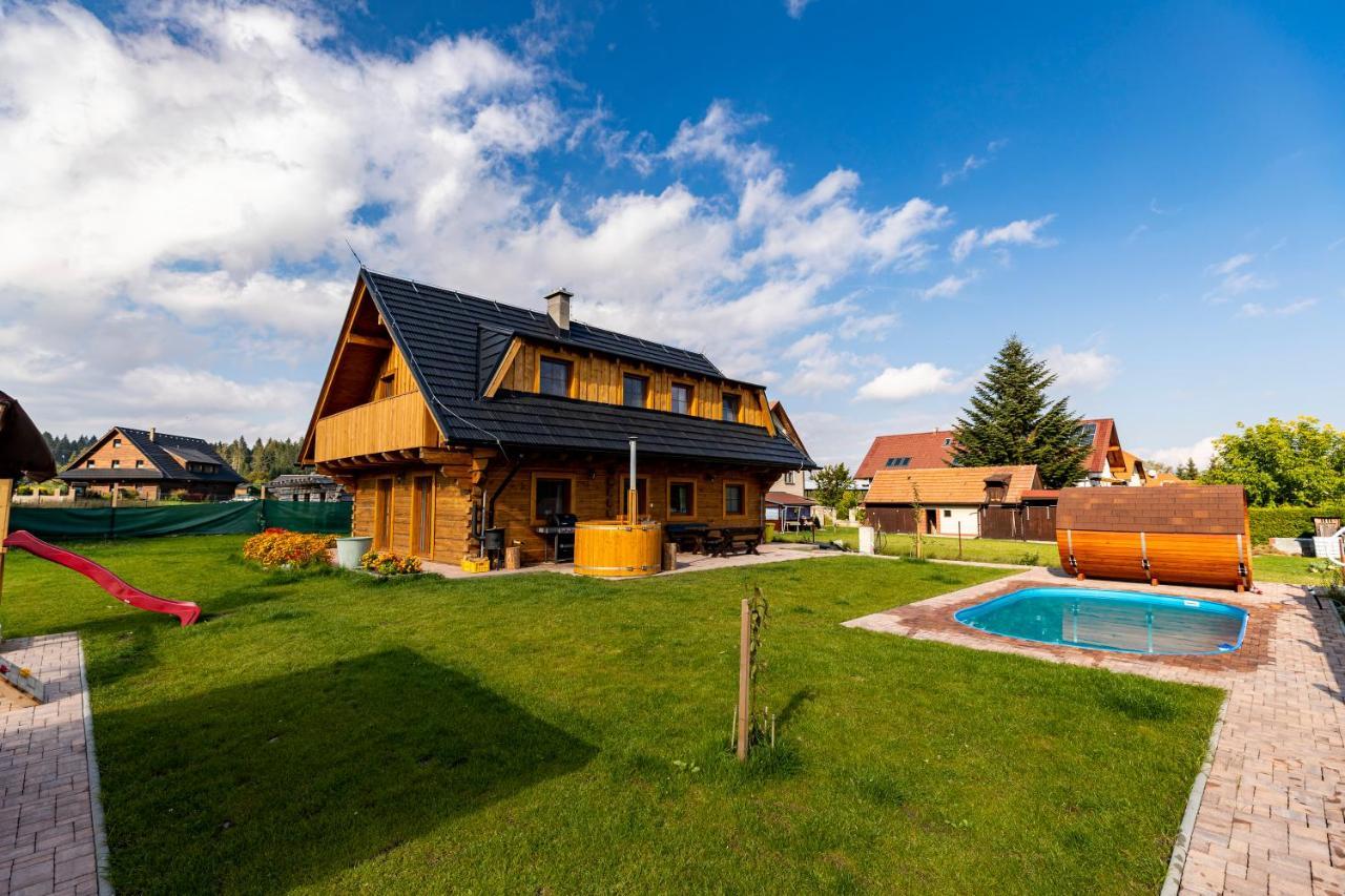Drevenice Liptov - Ski & Hiking Apartments Lazisko Eksteriør billede