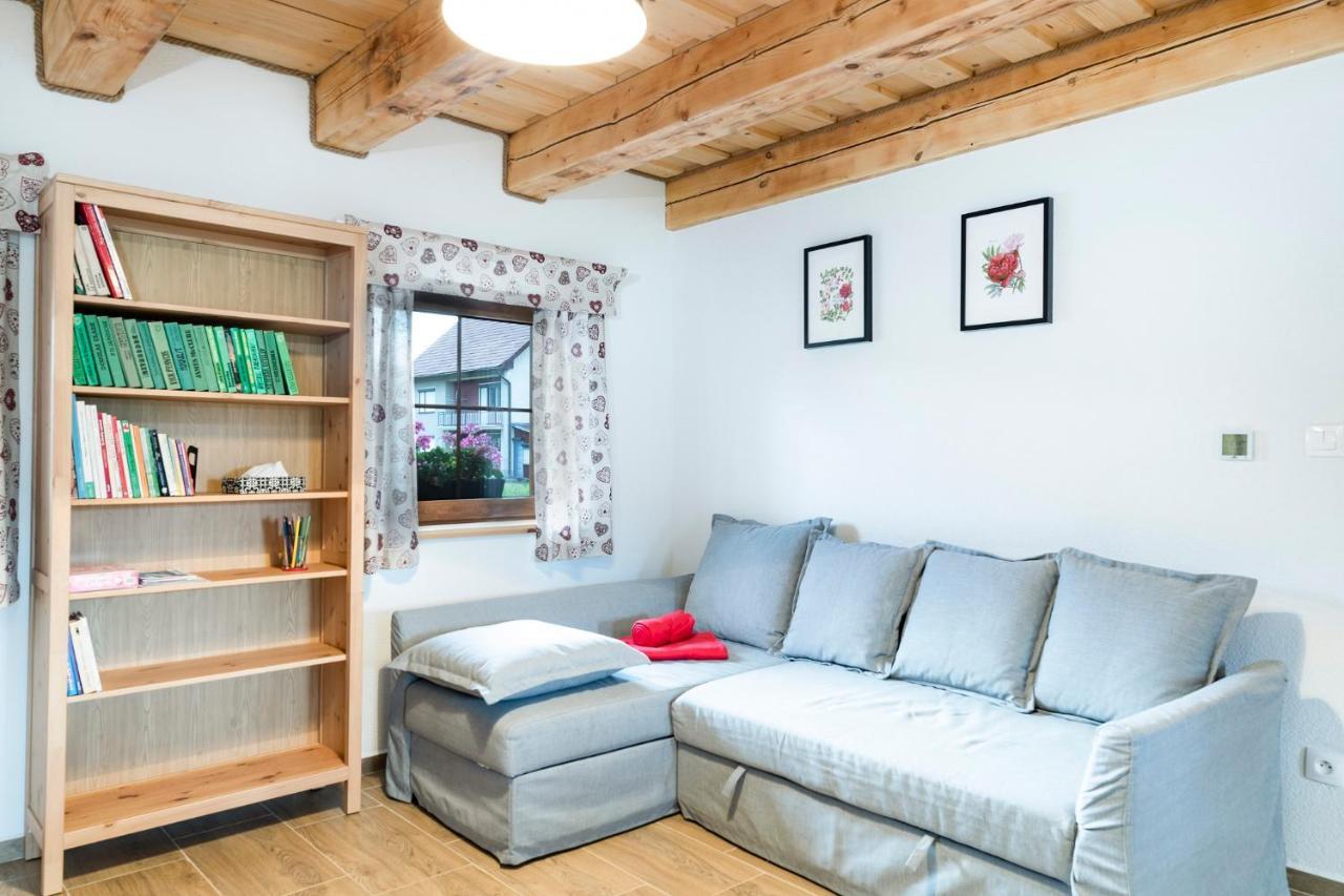 Drevenice Liptov - Ski & Hiking Apartments Lazisko Eksteriør billede