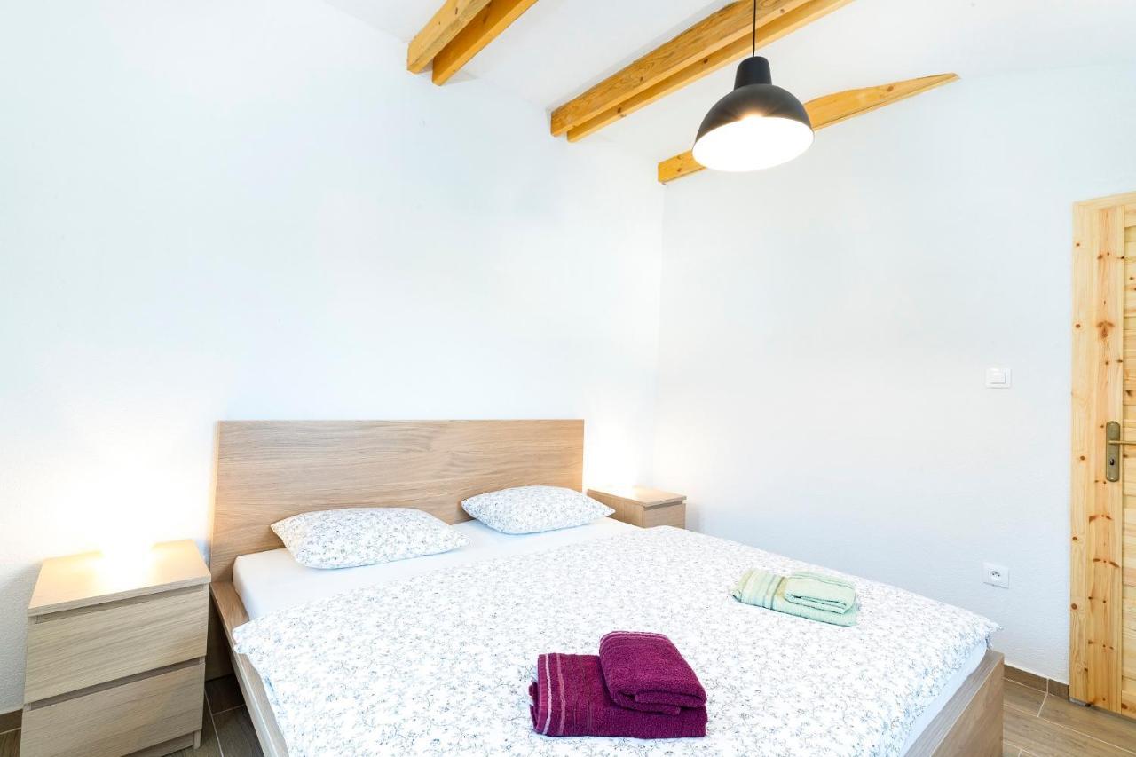 Drevenice Liptov - Ski & Hiking Apartments Lazisko Eksteriør billede