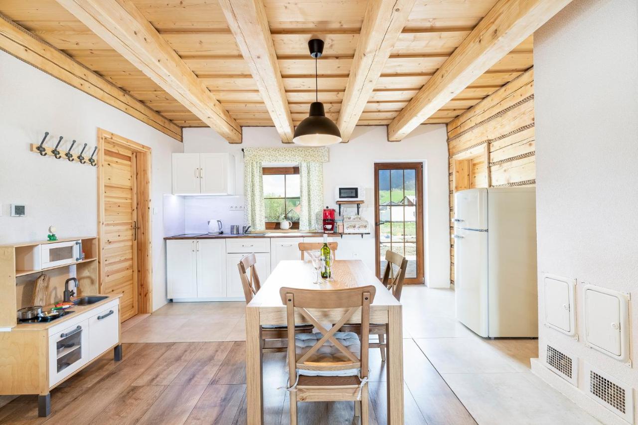 Drevenice Liptov - Ski & Hiking Apartments Lazisko Eksteriør billede